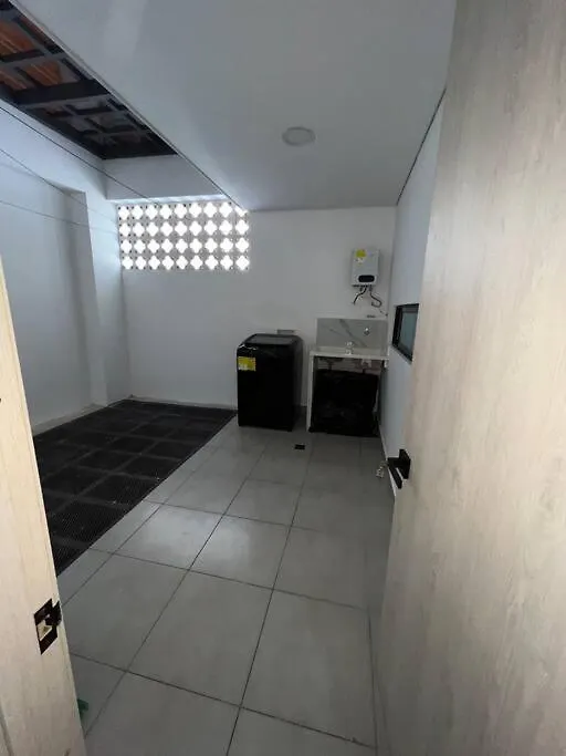 Apartamento De 2 Habitaciones Medellín 0*,  Colombia